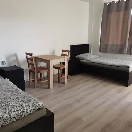 Apartment Monteurwohnung In *