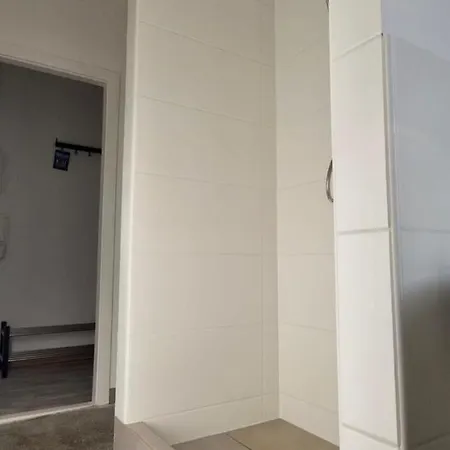 Apartment Monteurwohnung In *