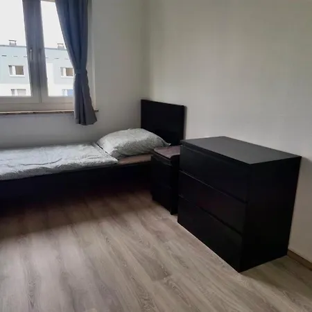 Monteurwohnung In *